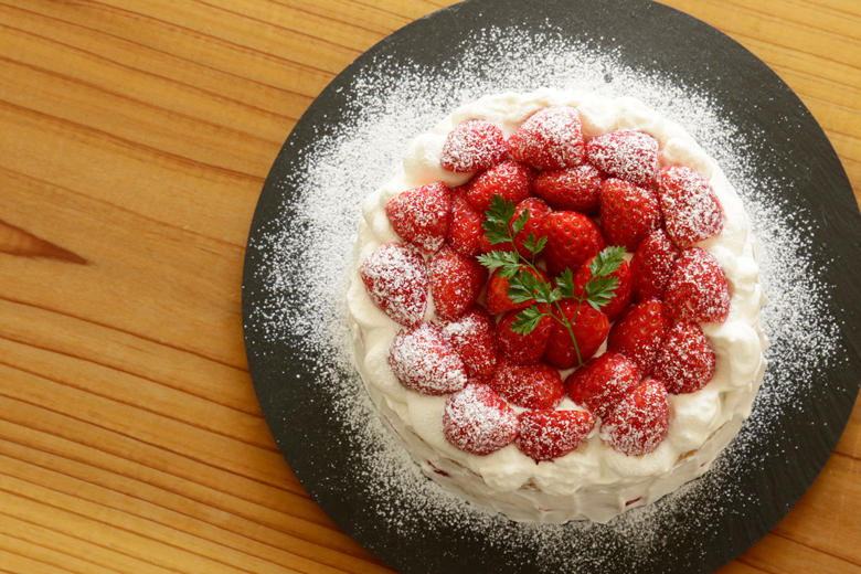 イチゴのショートケーキの出来上がり