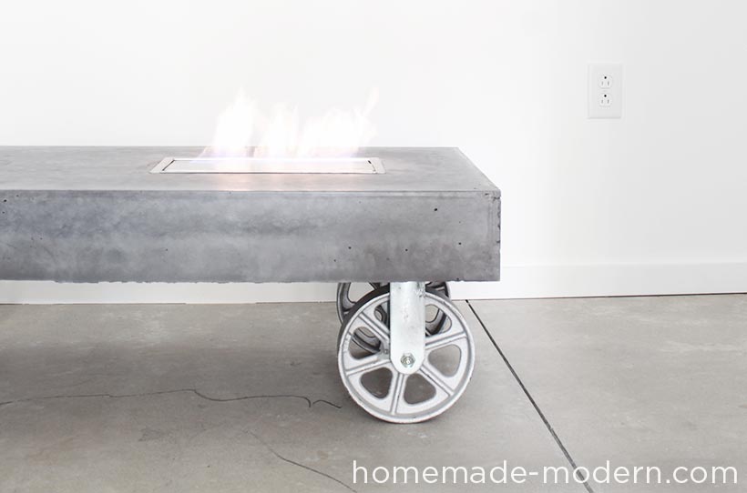 バイオエタノール暖炉でファイヤーテーブルを自作 Diyer S リノベと暮らしとdiy